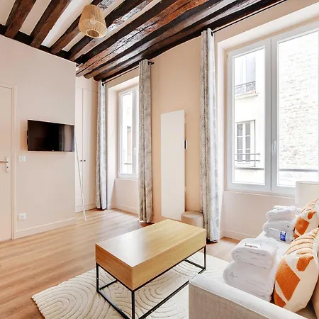 Charming Studio- 2p- Le Marais Hébergement de vacances Paris